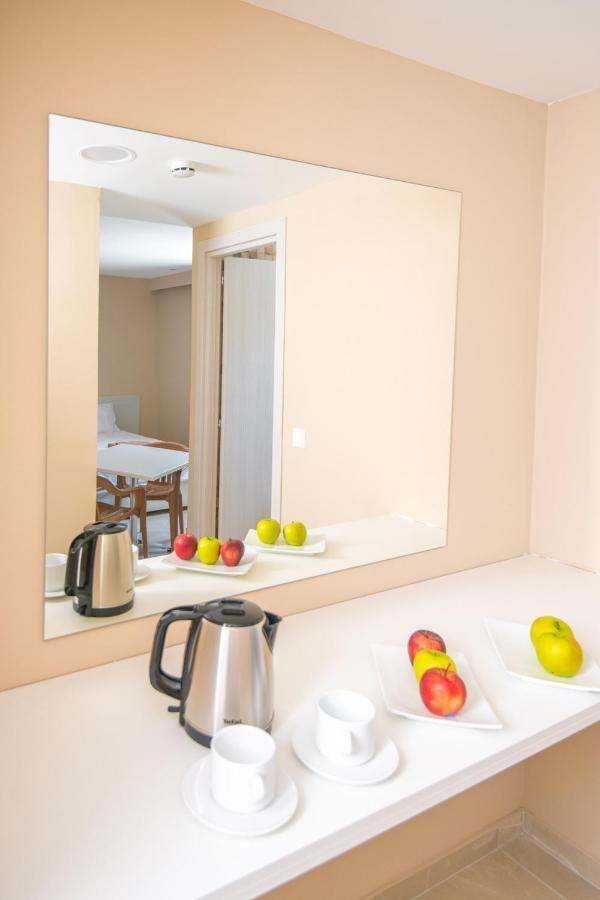 Marisa Napa Suites Ayia Napa Exteriör bild